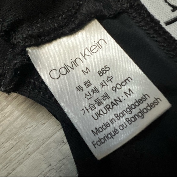 CALVIN KLEIN Naturals Modern Seamless Triangle Bralette Size Medium - Picture 6 of 9